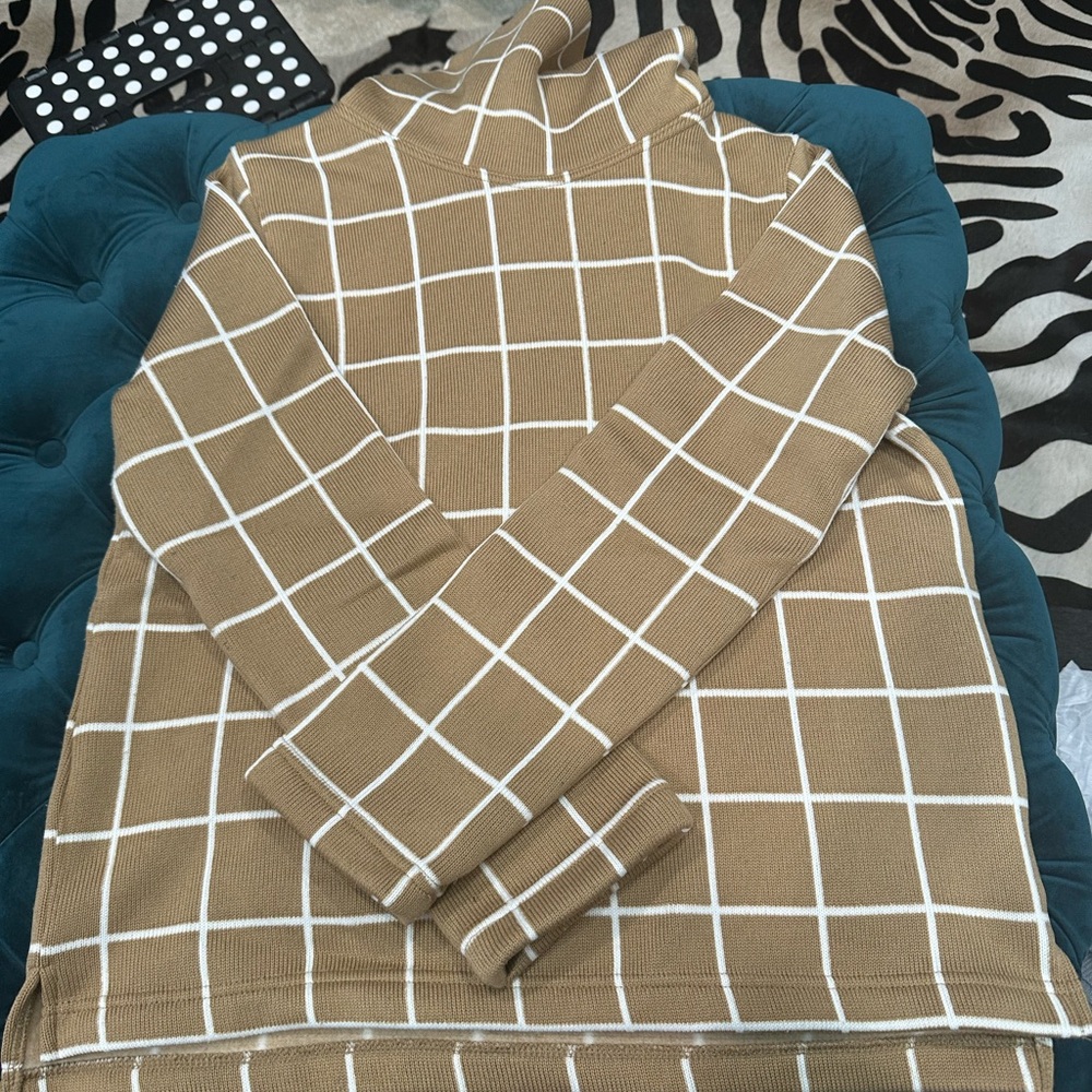 Women’s J Crew sweater sz XL NWOT